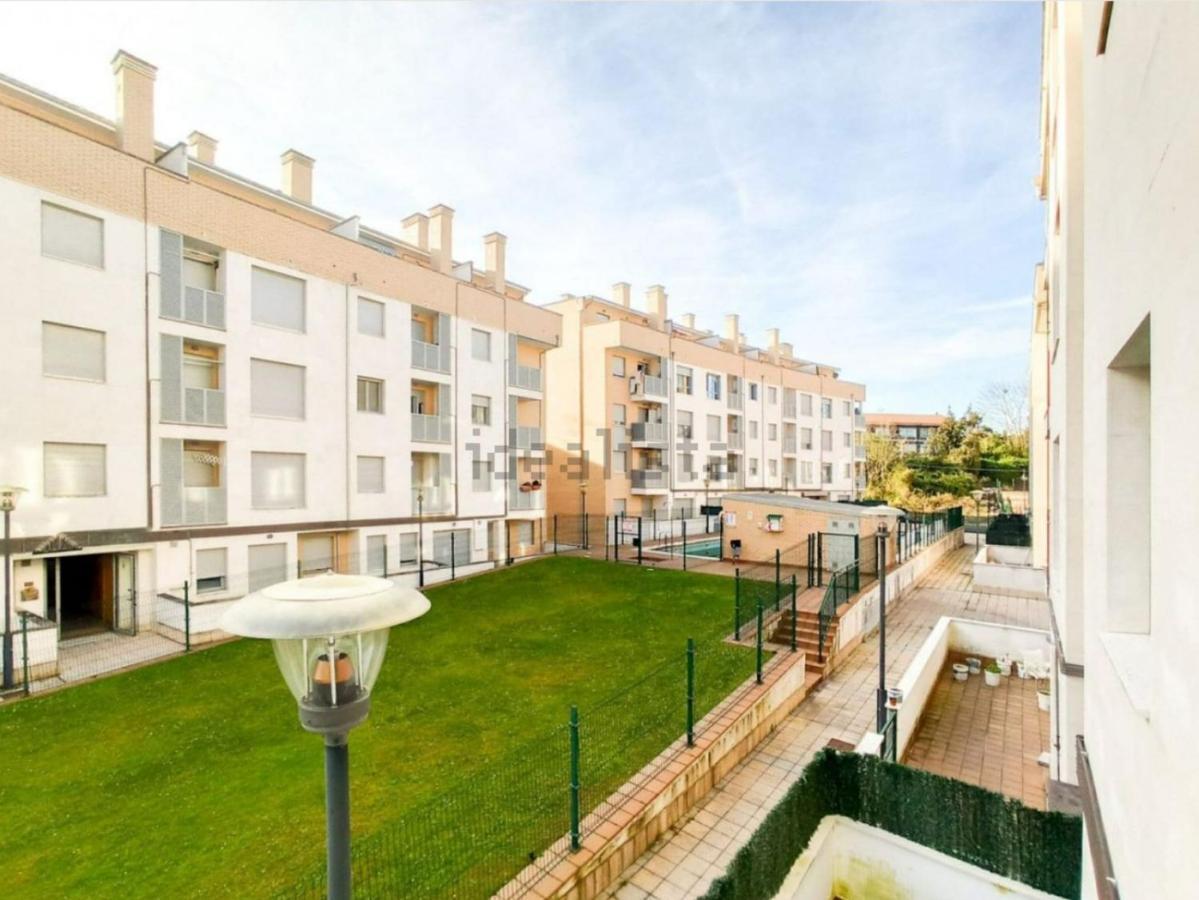 Esguil, Apartamento Con Piscina, A 3 Km De La Playa Vut-2995-As 라네스 외부 사진