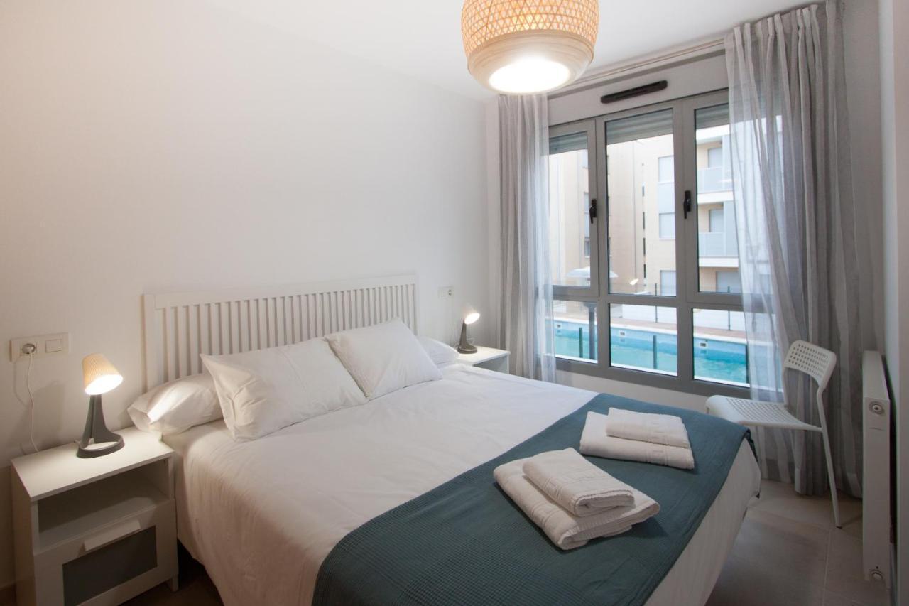 Esguil, Apartamento Con Piscina, A 3 Km De La Playa Vut-2995-As 라네스 외부 사진